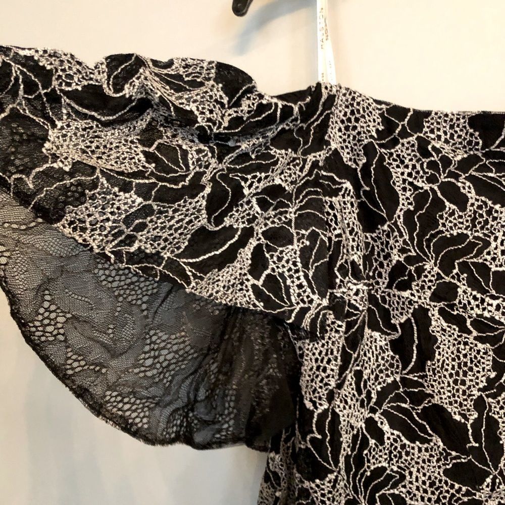 Halston Heritage Off the Shoulder Flounce Mesh Lace Embroidered Top 12 14 - Picture 3 of 8